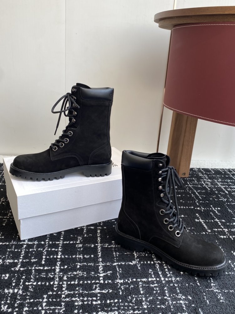 Ботинки женские фото 6