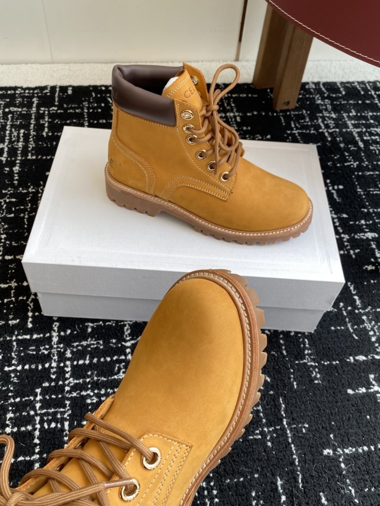 Ботинки женские фото 6