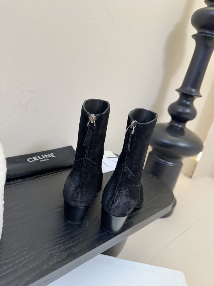 Ботинки женские фото 6