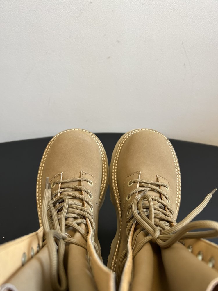 Ботинки женские фото 6