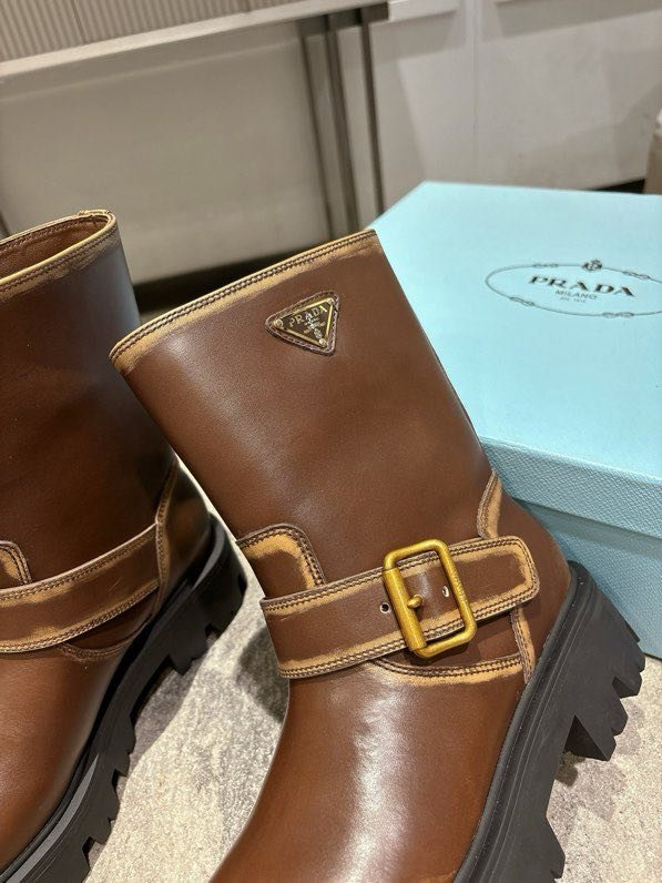 Boots women's фото 6