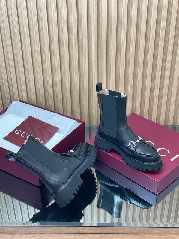 Boots women's фото 6