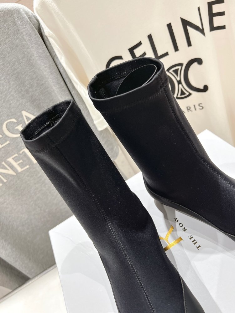 Ботинки женские фото 6