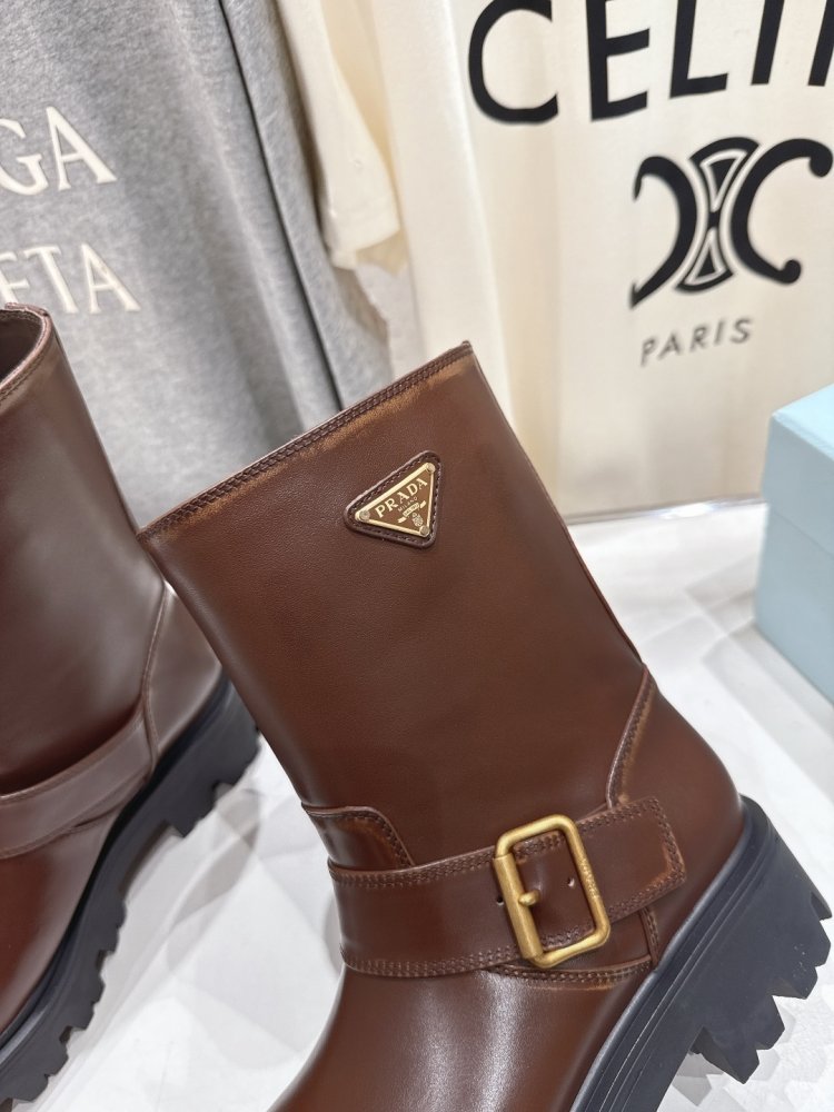 Ботинки женские фото 6