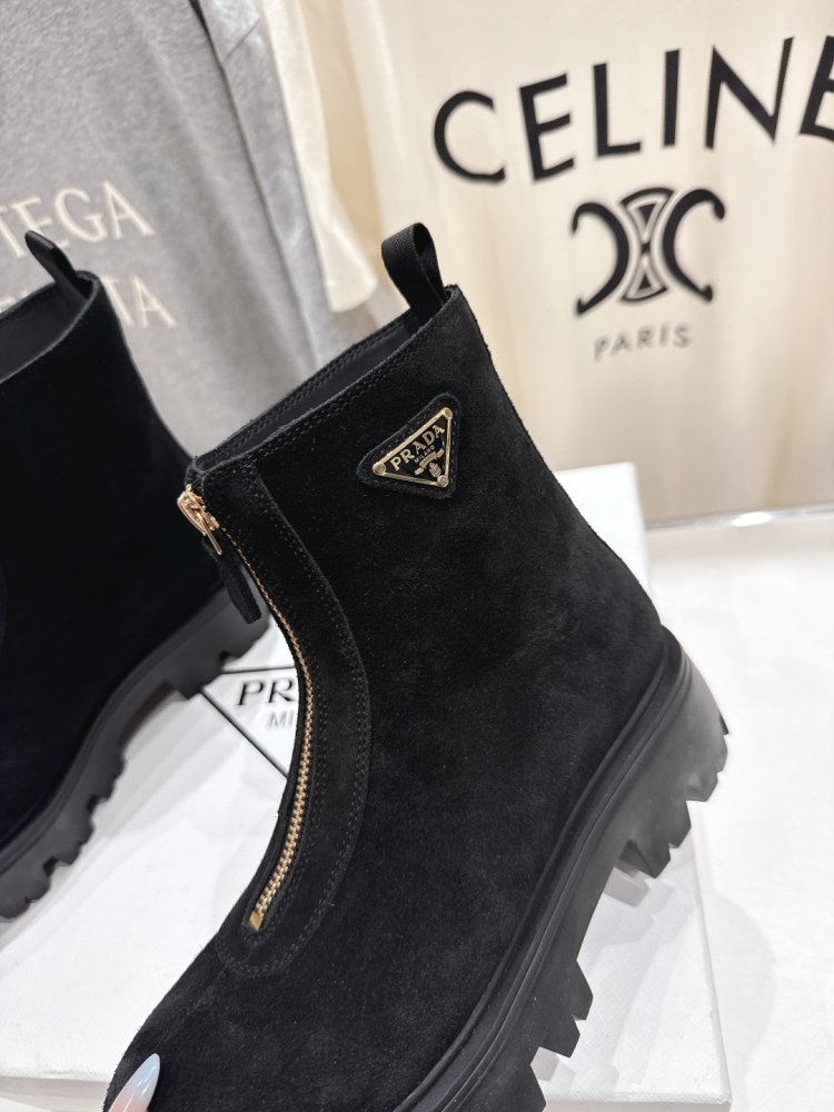 Ботинки женские фото 6