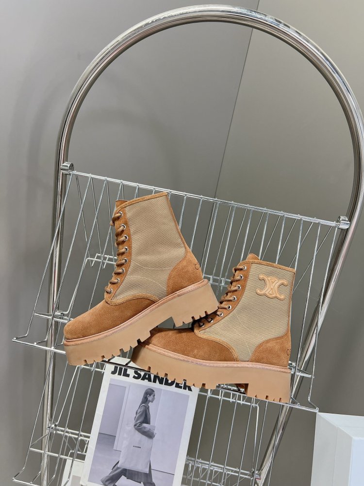 Boots women's фото 6