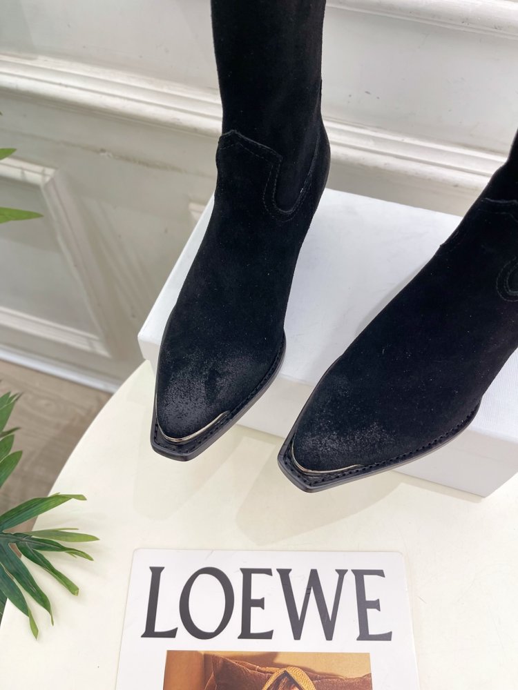 Ботинки женские фото 6