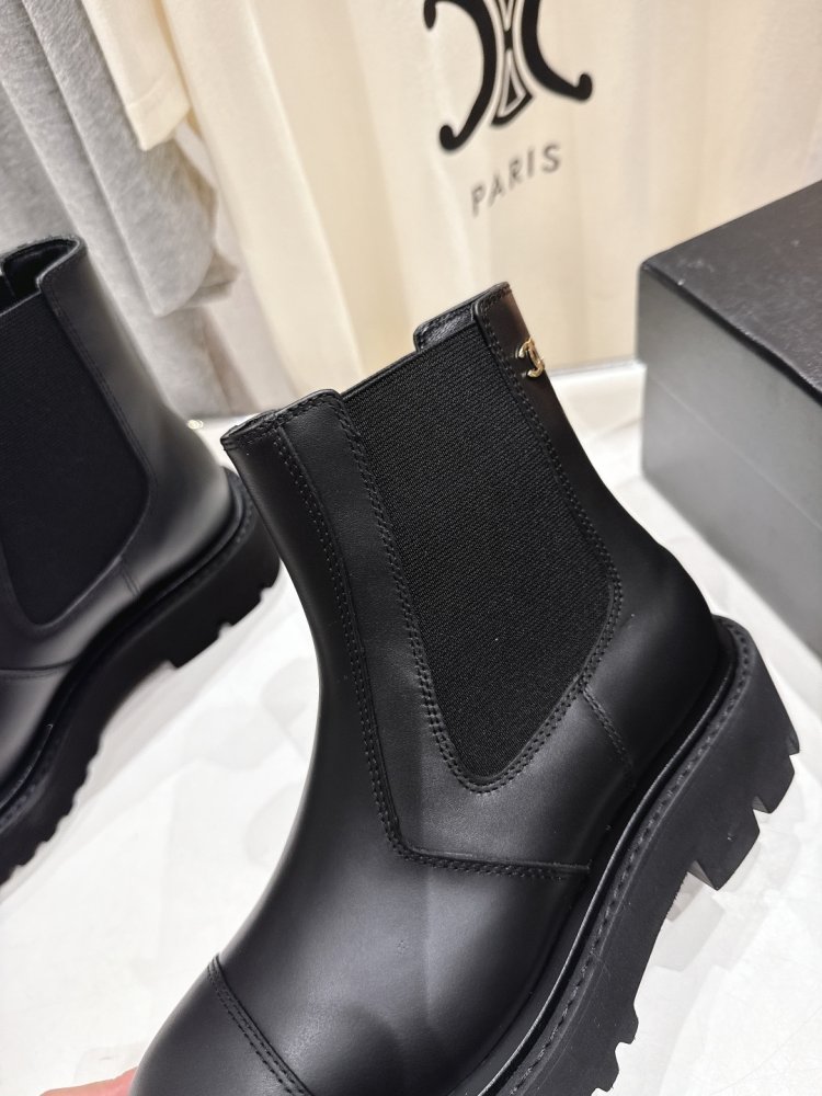 Ботинки женские фото 6