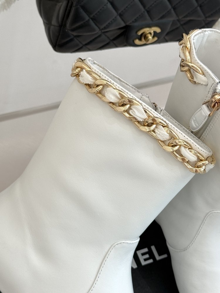 Ботинки женские фото 6