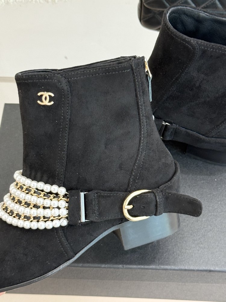 Ботинки женские фото 6