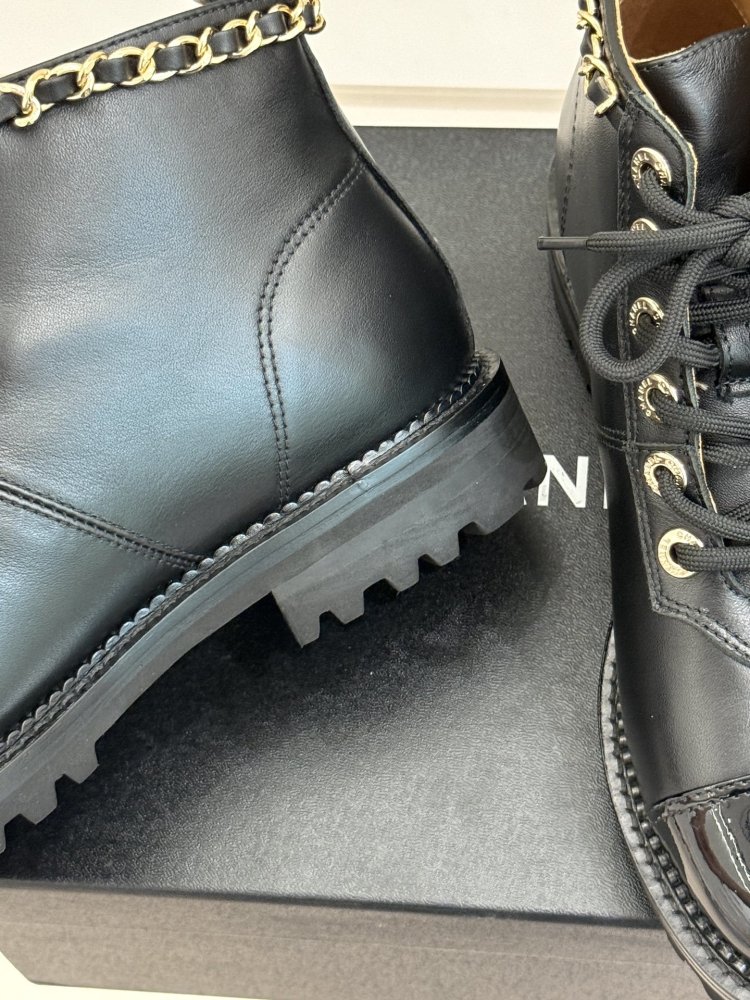 Boots women's фото 6