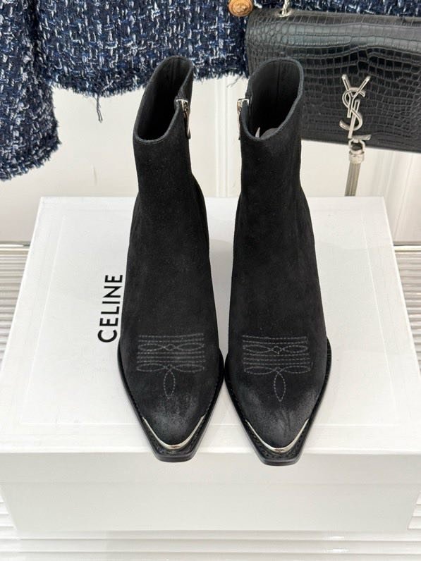 Ботинки женские фото 6