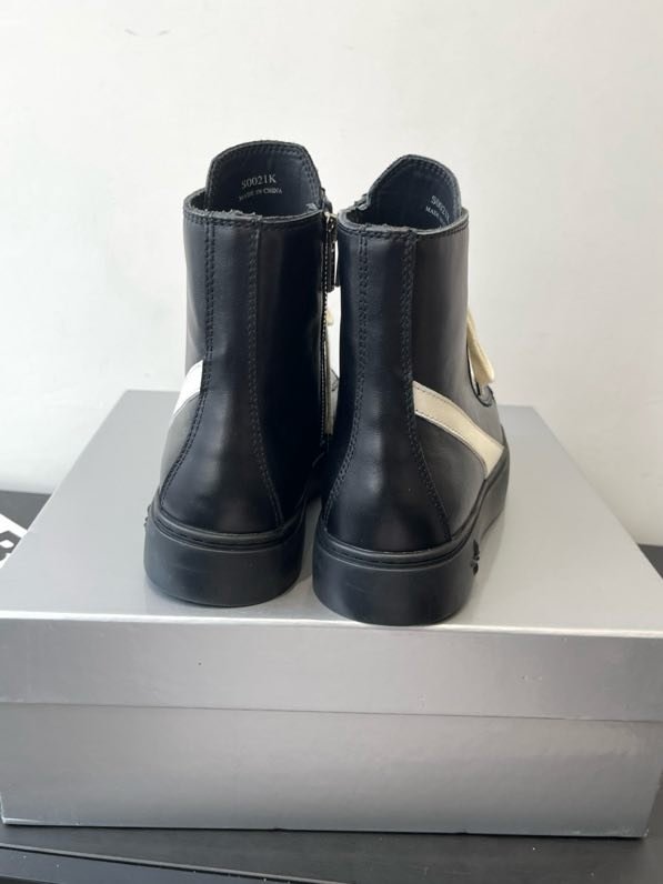 Ботинки женские фото 6