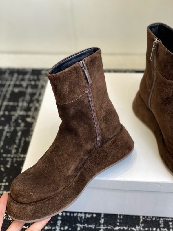 Ботинки женские фото 6