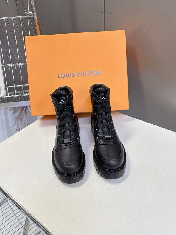 Черевики жіночі фото 6