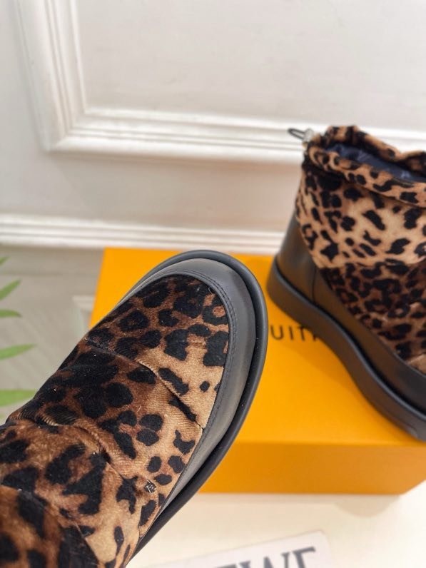 Черевики жіночі фото 6