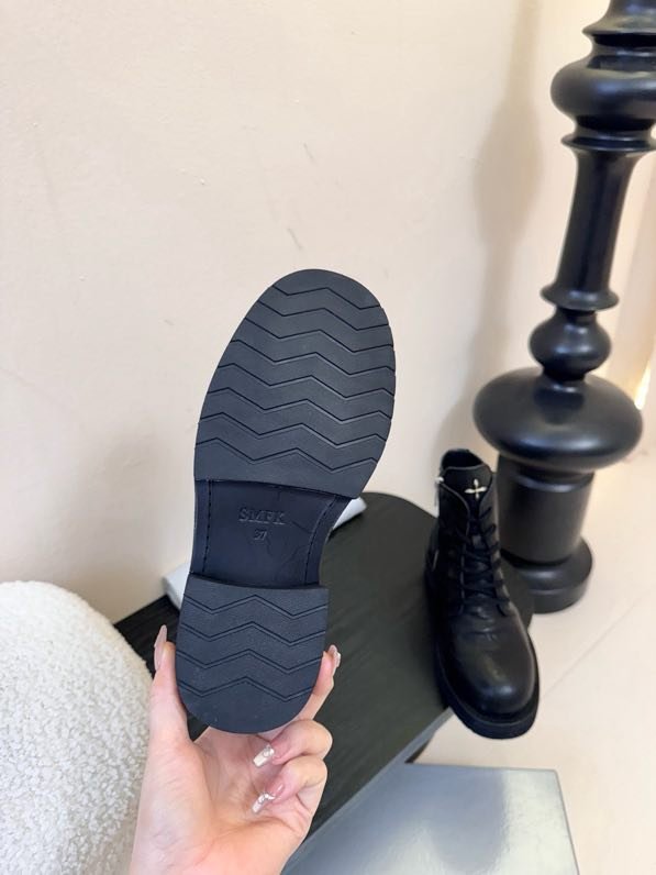 Ботинки женские фото 6