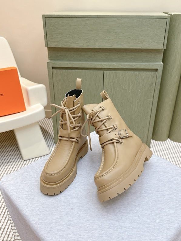 Ботинки женские фото 6