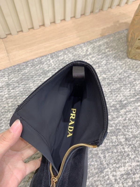 Ботинки женские фото 6