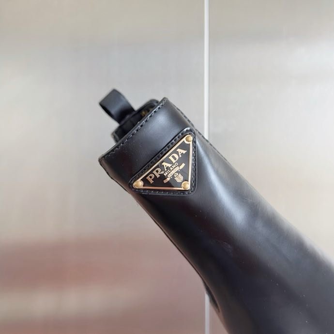 Ботинки женские фото 6