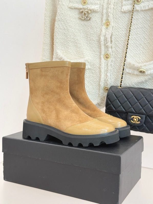 Ботинки женские фото 6