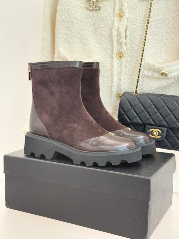 Ботинки женские фото 6