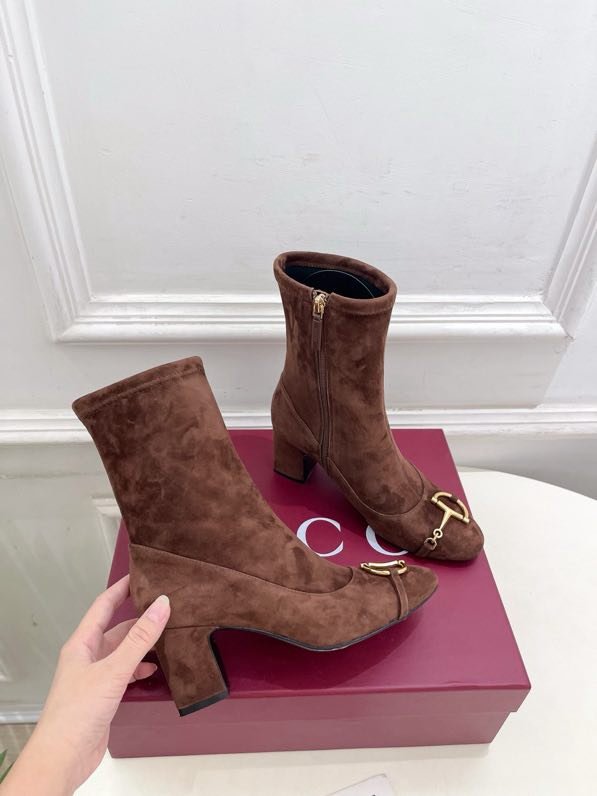 Ботинки женские фото 6