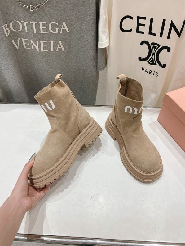 Ботинки женские фото 6