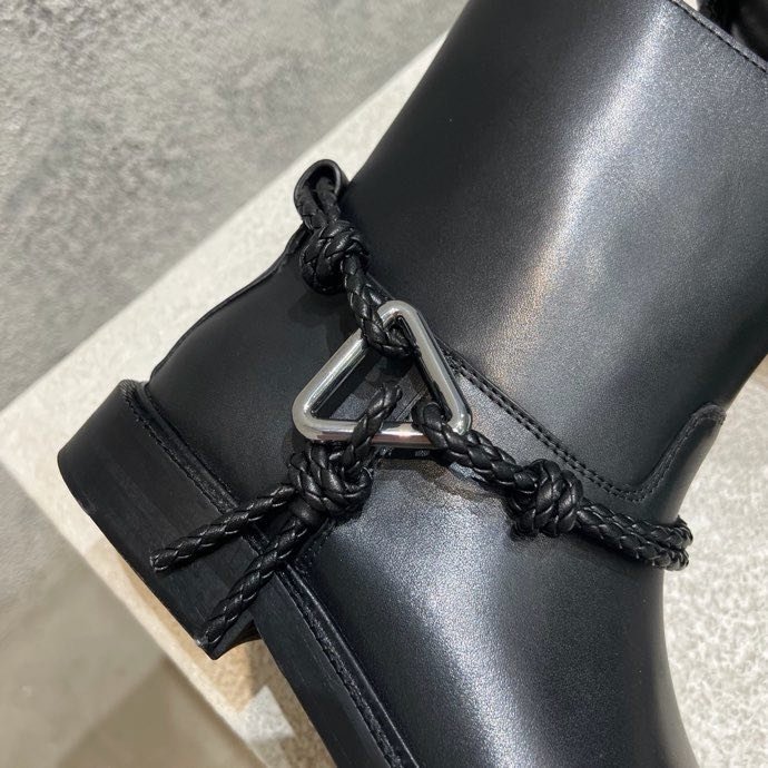 Ботинки женские фото 6