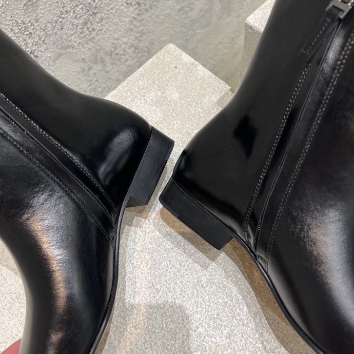 Ботинки женские фото 6