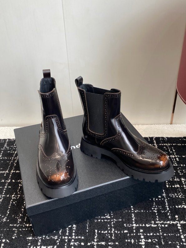 Ботинки женские фото 6