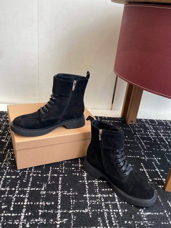 Boots women's фото 6