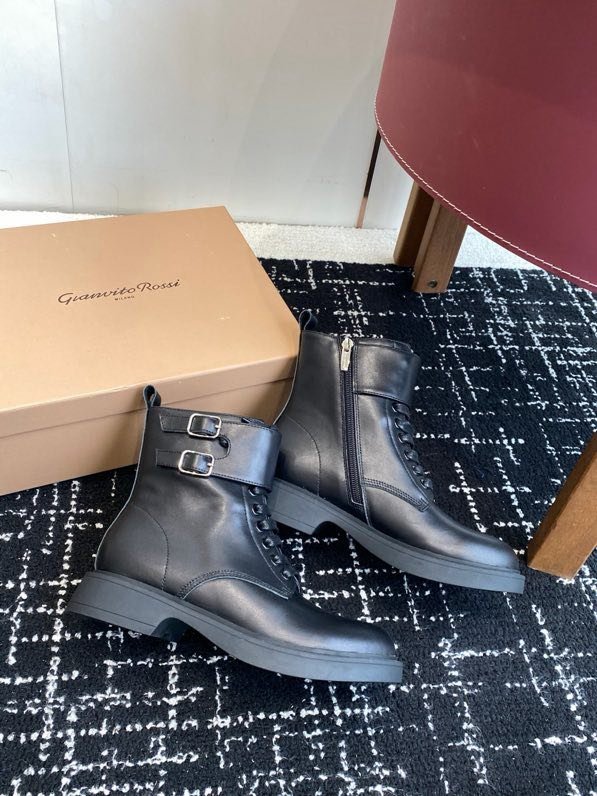 Ботинки женские фото 6