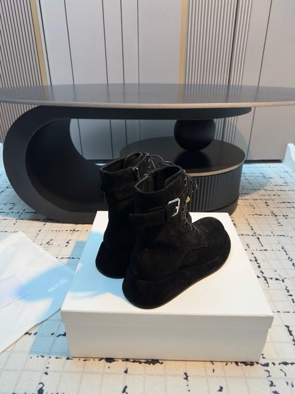 Ботинки женские фото 6