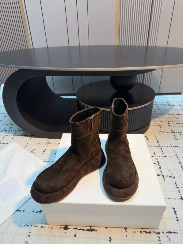 Ботинки женские фото 6