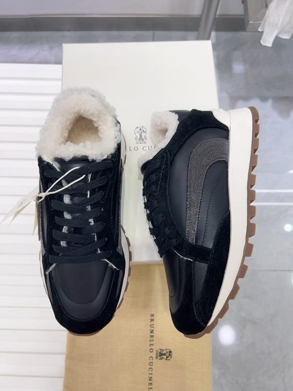 Boots women's фото 6