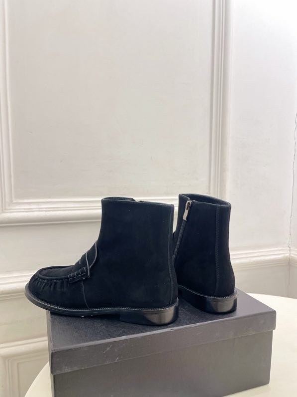 Ботинки женские фото 6