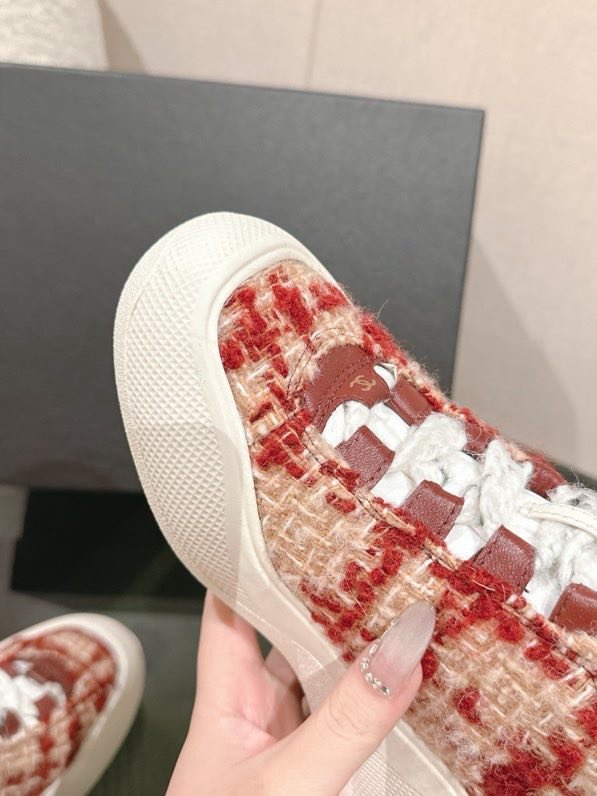 Ботинки женские фото 6