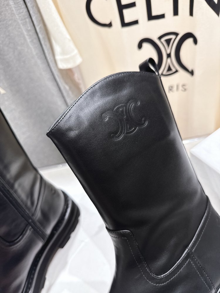 Boots women's фото 6