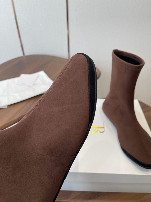 Ботинки женские фото 6