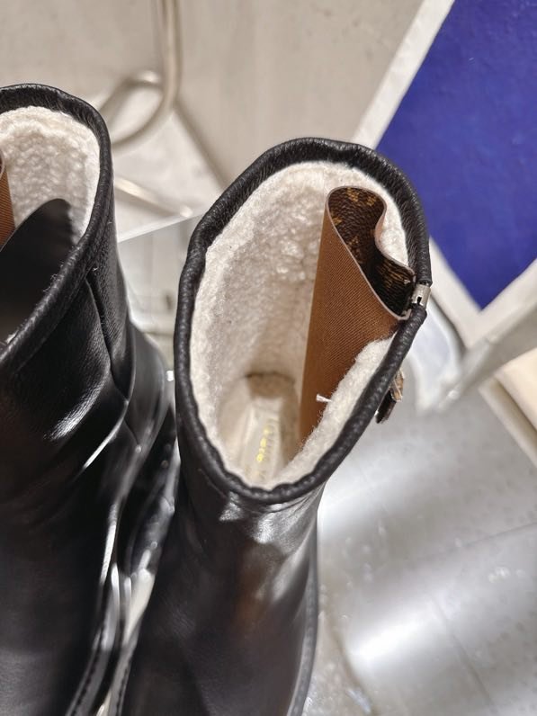 Ботинки женские фото 6