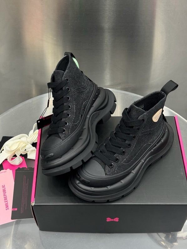 Ботинки женские фото 6