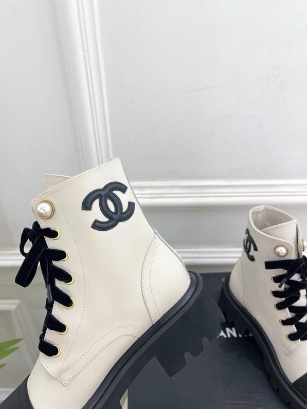 Ботинки женские фото 7