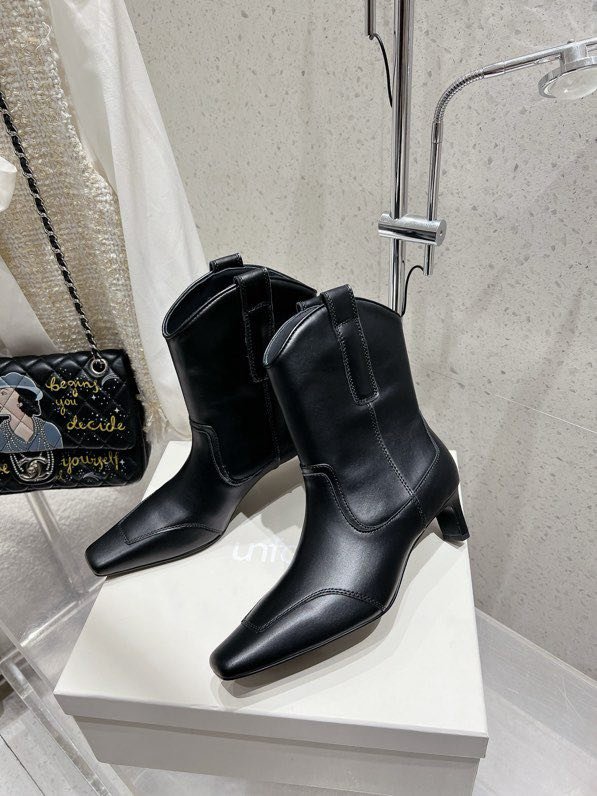 Boots women's фото 7