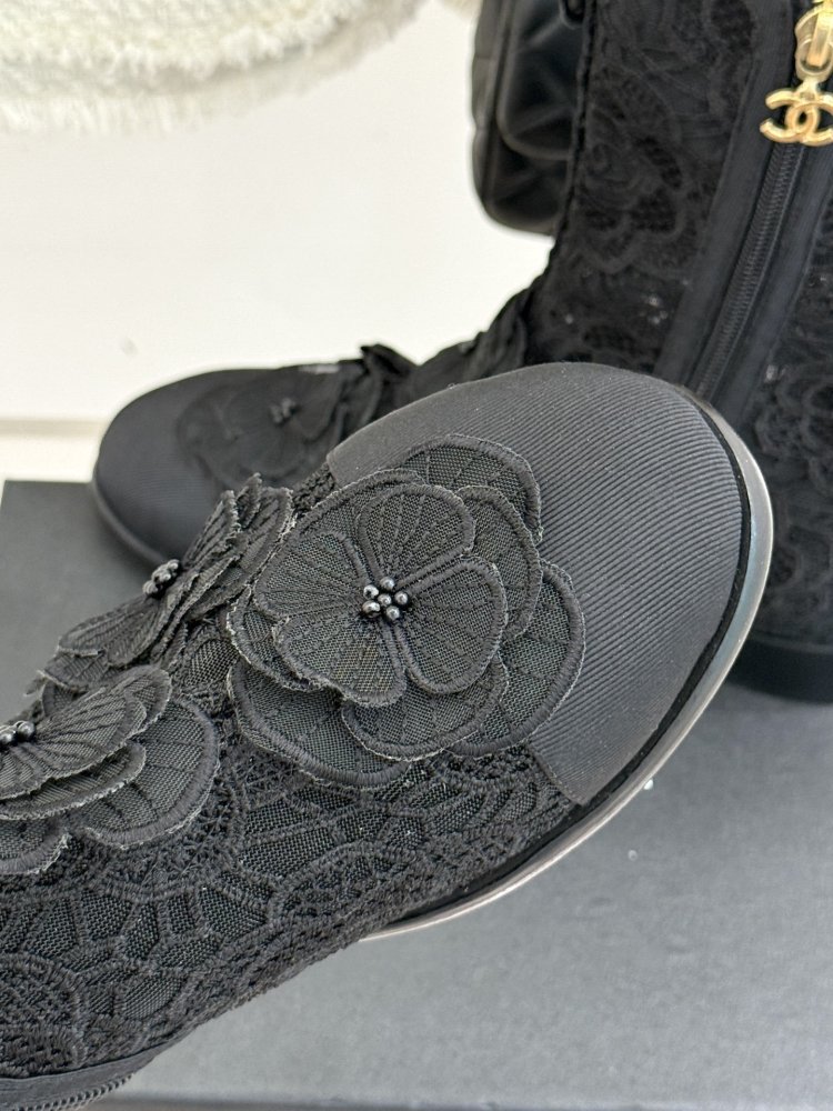 Ботинки женские фото 7