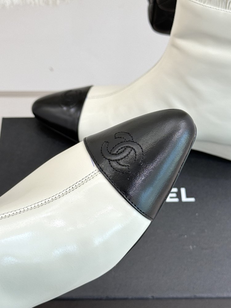 Ботинки женские фото 7