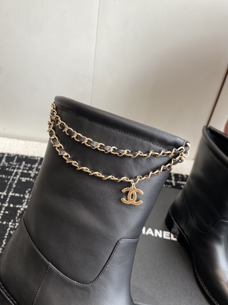 Ботинки женские фото 7