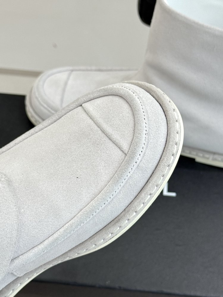 Ботинки женские фото 7