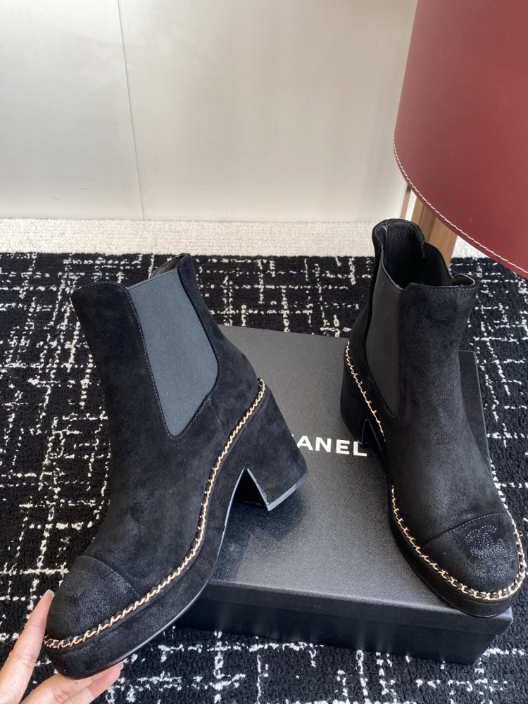 Ботинки женские фото 7