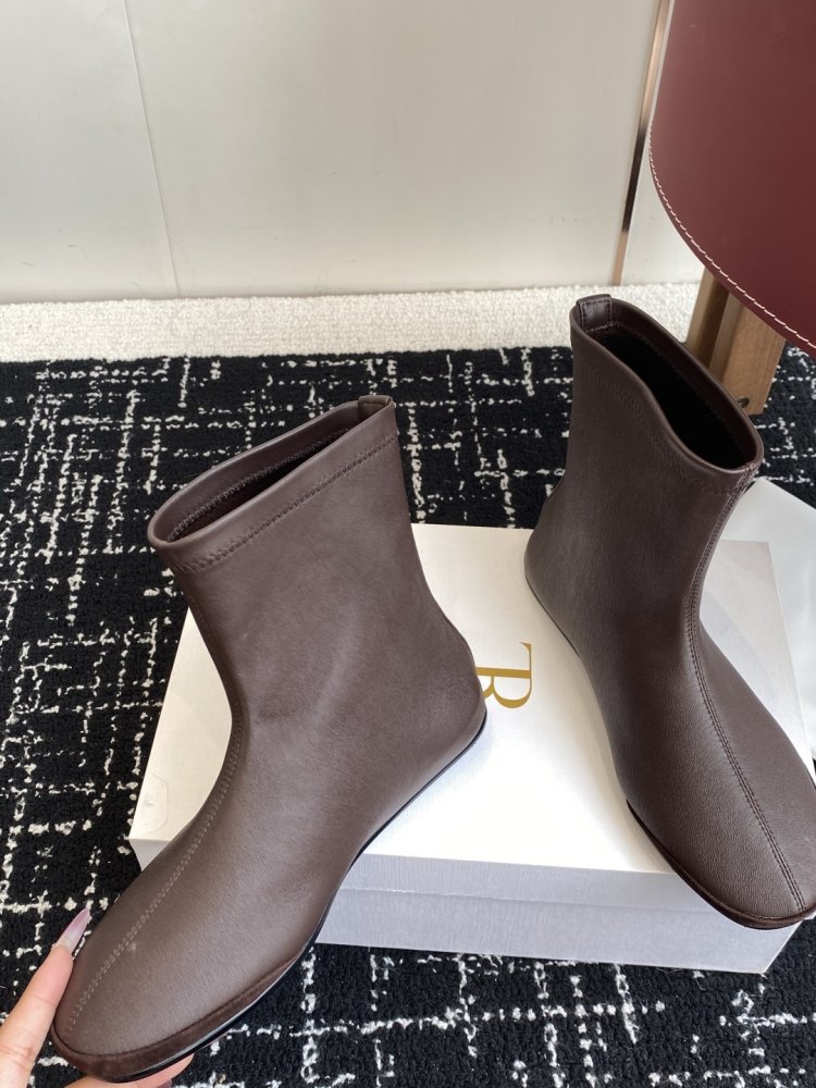 Boots women's фото 7